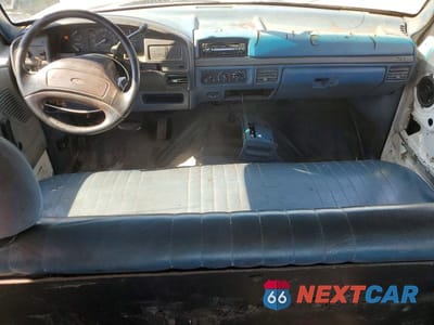 Zdjęcie 8 z 13 samochodu: 1994 FORD F350 VIN:1FTJW35H8REA08706 - miniatura