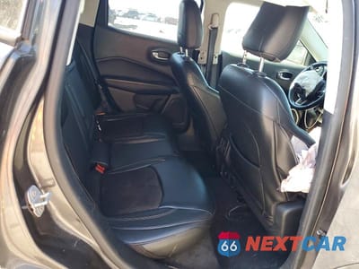 Zdjęcie 11 z 13 samochodu: 2018 JEEP COMPASS LATITUDE VIN:3C4NJCBB3JT293383 - miniatura