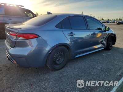 Trzecie zdjęcie samochodu z tyłu: 2021 TOYOTA COROLLA SE VIN:5YFP4MCE2MP077188 - miniatura