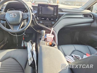 Zdjęcie 8 z 14 samochodu: 2024 TOYOTA CAMRY SE NIGHT SHADE VIN:4T1G11AK6RU836230 - miniatura