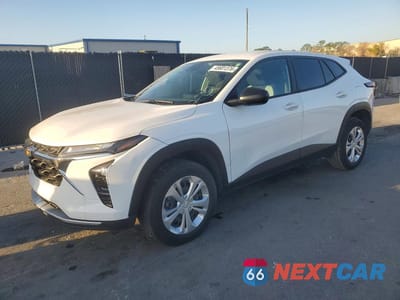 2024 CHEVROLET TRAX LS KL77LFE23RC123318 - główne zdjęcie licytacji z USA - miniatura