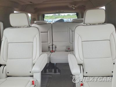 Zdjęcie 10 z 14 samochodu: 2025 GMC YUKON XL DENALI VIN:1GKS2JRL7SR237190 - miniatura