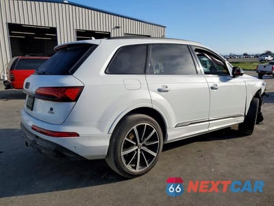 Trzecie zdjęcie samochodu z tyłu: 2021 AUDI Q7 PREMIUM PLUS VIN:WA1LXAF7XMD028450 - miniatura