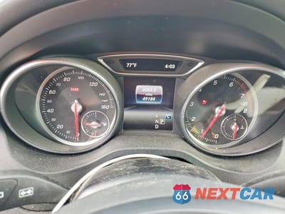 Zdjęcie 9 z 11 samochodu: 2019 MERCEDES-BENZ GLA 250 4MATIC VIN:WDCTG4GB7KJ586839 - miniatura