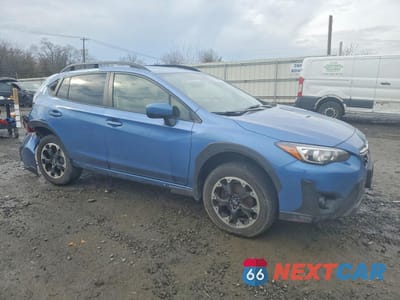 Czwarte zdjęcie samochodu z boku: 2023 SUBARU CROSSTREK PREMIUM VIN:JF2GTACC3PG244505 - miniatura