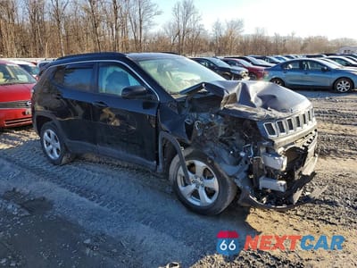 Czwarte zdjęcie samochodu z boku: 2021 JEEP COMPASS LATITUDE VIN:3C4NJDBB5MT547511 - miniatura