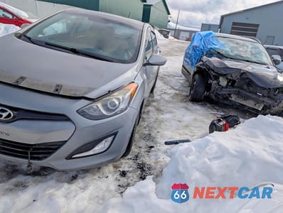 2015 HYUNDAI ELANTRA GT BASE KMHD35LH6FU239380 - główne zdjęcie licytacji z USA - miniatura