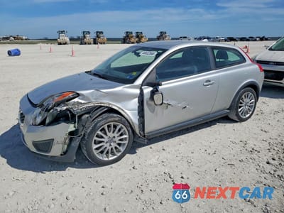 2012 VOLVO C30 T5 YV1672MK4C2280683 - główne zdjęcie licytacji z USA - miniatura