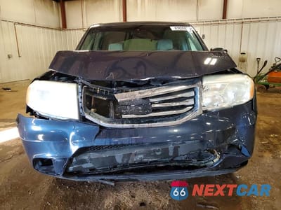Piąte zdjęcie samochodu w środku: 2012 HONDA PILOT LX VIN:5FNYF4H29CB035298 - miniatura