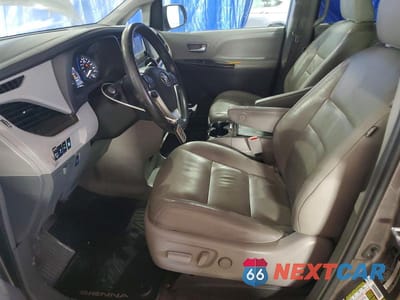 Zdjęcie 7 z 13 samochodu: 2015 TOYOTA SIENNA XLE PREMIUM 8-PASSENGER VIN:5TDYK3DC4FS601310 - miniatura