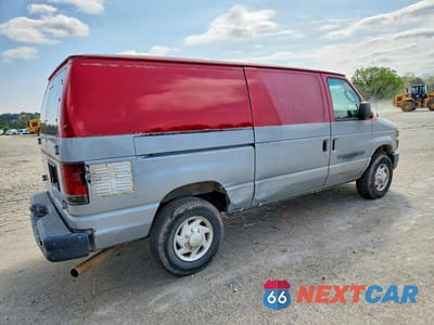 Trzecie zdjęcie samochodu z tyłu: 2013 FORD ECONOLINE E350 SUPER DUTY VAN VIN:1FTSE3EL6DDA49104 - miniatura