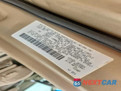 Zdjęcie 13 z 13 samochodu: 2004 TOYOTA SEQUOIA SR5 VIN:5TDBT44A94S230357 - miniatura