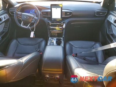 Zdjęcie 8 z 12 samochodu: 2022 FORD EXPLORER ST VIN:1FM5K8GC7NGC41384 - miniatura