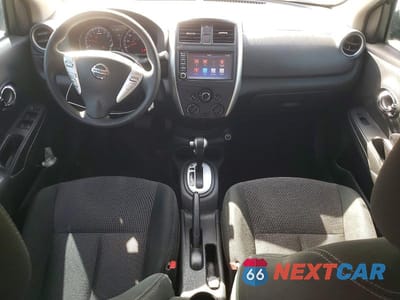 Zdjęcie 8 z 12 samochodu: 2019 NISSAN VERSA SV VIN:3N1CN7AP3KL804594 - miniatura