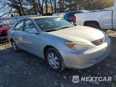 Czwarte zdjęcie samochodu z boku: 2004 TOYOTA CAMRY VIN:4T1BE32K04U274707 - miniatura
