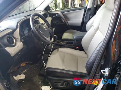 Zdjęcie 7 z 13 samochodu: 2017 TOYOTA RAV4 HYBRID LIMITED VIN:JTMDJREVXHD062775 - miniatura