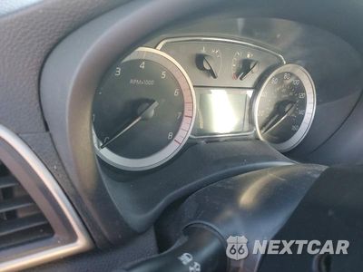 Zdjęcie 9 z 11 samochodu: 2015 NISSAN SENTRA AWD VIN:3N1AB7AP7FY219431 - miniatura