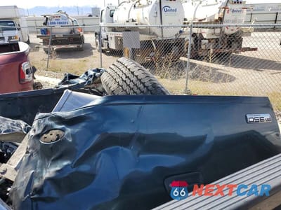 Zdjęcie 13 z 14 samochodu: 2005 FORD F350 SRW SUPER DUTY VIN:1FTWW31P65EC81964 - miniatura