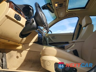 Zdjęcie 7 z 12 samochodu: 2006 BMW 325 I VIN:WBAVB13516PT10555 - miniatura