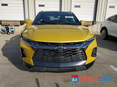 Piąte zdjęcie samochodu w środku: 2022 CHEVROLET BLAZER RS VIN:3GNKBERS1NS234935 - miniatura