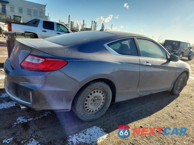 Trzecie zdjęcie samochodu z tyłu: 2015 HONDA ACCORD EX VIN:1HGCT1B70FA800872 - miniatura