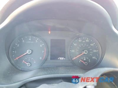 Zdjęcie 9 z 12 samochodu: 2019 KIA RIO S VIN:3KPA24ABXKE205261 - miniatura