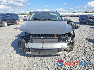 Piąte zdjęcie samochodu w środku: 2024 AUDI Q8 E-TRON PREMIUM PLUS VIN:WA15AAGE7RB066566 - miniatura