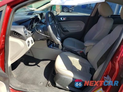 Zdjęcie 7 z 13 samochodu: 2014 FORD FIESTA TITANIUM VIN:3FADP4CJ9EM150806 - miniatura