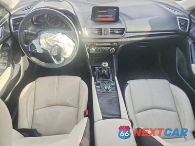 Zdjęcie 8 z 12 samochodu: 2018 MAZDA 3 GRAND TOURING VIN:3MZBN1W33JM177557 - miniatura