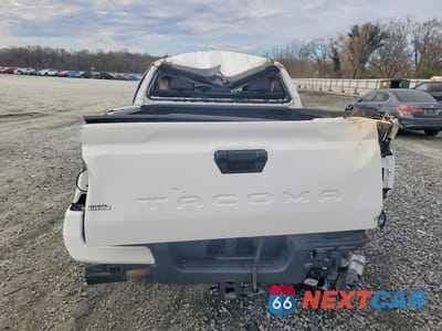 Zdjęcie 6 z 13 samochodu: 2024 TOYOTA TACOMA SR5 VIN:3TMKB5FN4RM010625 - miniatura
