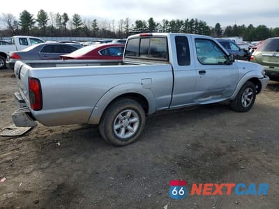 Trzecie zdjęcie samochodu z tyłu: 2002 NISSAN FRONTIER STANDARD VIN:1N6DD26S22C324625 - miniatura