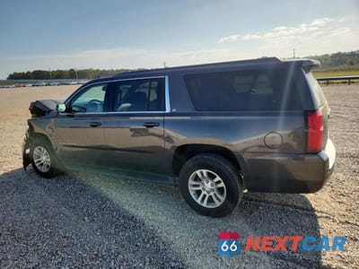 Drugie zdjęcie samochodu z przodu: 2018 CHEVROLET SUBURBAN K1500 LT VIN:1GNSKHKC1JR267192 - miniatura