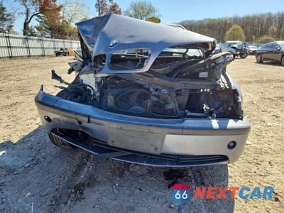 Piąte zdjęcie samochodu w środku: 2005 BMW 325 I VIN:WBAEV33455KW19791 - miniatura