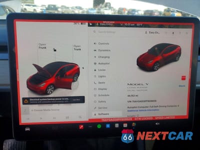 Zdjęcie 9 z 11 samochodu: 2023 TESLA MODEL Y VIN:7SAYGAEE8PF809608 - miniatura