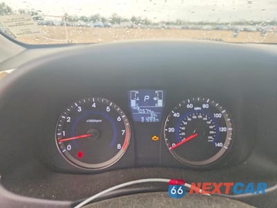 Zdjęcie 9 z 12 samochodu: 2017 HYUNDAI ACCENT SE VIN:KMHCT5AE3HU331635 - miniatura