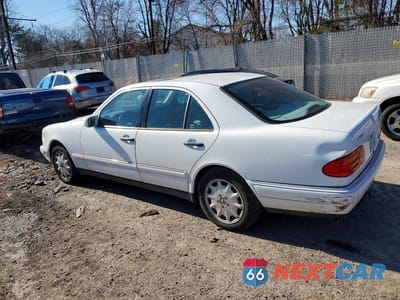 Drugie zdjęcie samochodu z przodu: 1999 MERCEDES-BENZ E 320 VIN:WDBJF65H0XA869012 - miniatura