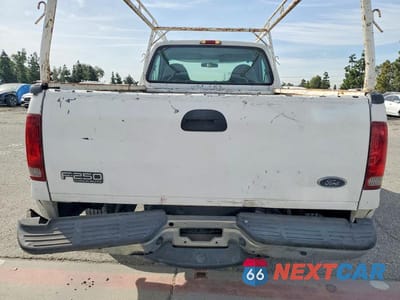 Zdjęcie 13 z 13 samochodu: 2003 FORD F250 SUPER DUTY VIN:3FTNF20L13MB32499 - miniatura