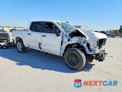 Czwarte zdjęcie samochodu z boku: 2026 CHEVROLET SILVERADO K1500 CUSTOM VIN:1GCPKBEK9TZ198270 - miniatura
