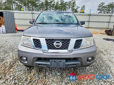 Piąte zdjęcie samochodu w środku: 2018 NISSAN FRONTIER SV VIN:1N6DD0ER5JN735054 - miniatura