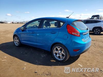 Drugie zdjęcie samochodu z przodu: 2013 FORD FIESTA TITANIUM VIN:3FADP4FJ6DM103937 - miniatura