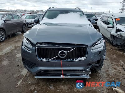 Piąte zdjęcie samochodu w środku: 2016 VOLVO XC90 T6 VIN:YV4A22PK8G1045657 - miniatura