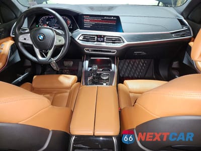 Zdjęcie 8 z 14 samochodu: 2022 BMW X7 XDRIVE40I VIN:5UXCW2C0XN9L81361 - miniatura