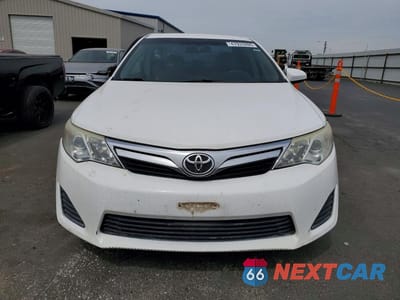 Piąte zdjęcie samochodu w środku: 2014 TOYOTA CAMRY LE VIN:4T1BF1FK5EU426297 - miniatura