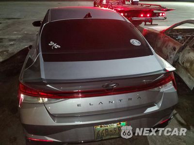 Zdjęcie 6 z 14 samochodu: 2023 HYUNDAI ELANTRA LIMITED VIN:KMHLN4AJ5PUPU0456 - miniatura