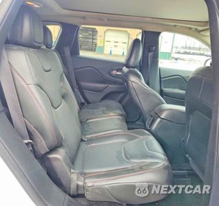 Zdjęcie 10 z 13 samochodu: 2015 JEEP CHEROKEE TRAILHAWK VIN:1C4PJMBSXFW650073 - miniatura
