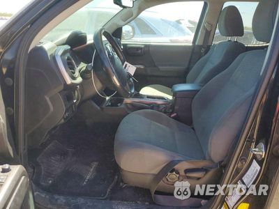 Zdjęcie 7 z 13 samochodu: 2017 TOYOTA TACOMA VIN:3TMDZ5BN1HM021915 - miniatura