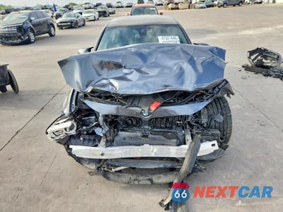 Piąte zdjęcie samochodu w środku: 2015 BMW M3 VIN:WBS3C9C51FP804235 - miniatura