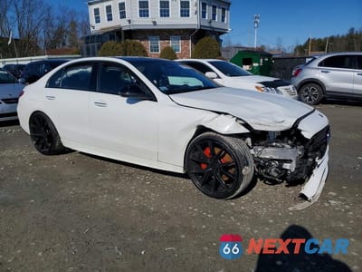 Czwarte zdjęcie samochodu z boku: 2022 MERCEDES-BENZ C 300 4MATIC VIN:W1KAF4HB6NR049048 - miniatura