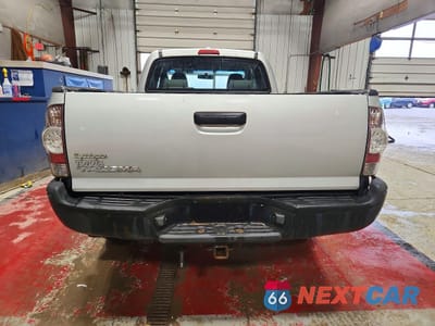 Zdjęcie 6 z 12 samochodu: 2009 TOYOTA TACOMA BASE VIN:5TEUX42N89Z608293 - miniatura