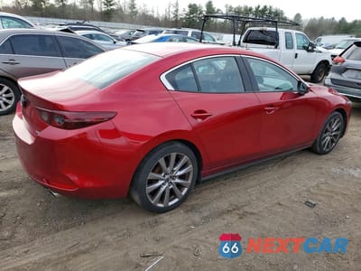 Trzecie zdjęcie samochodu z tyłu: 2019 MAZDA 3 PREFERRED PLUS VIN:JM1BPACL0K1107482 - miniatura